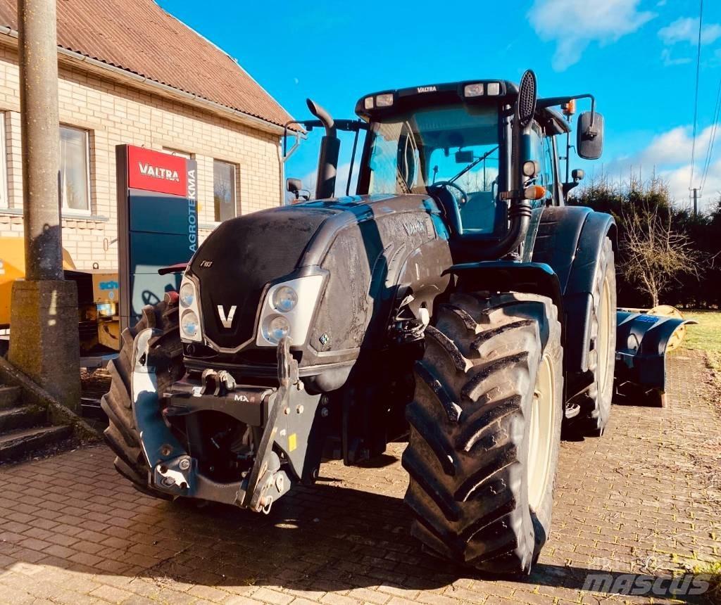 Valtra T 203 曳引機