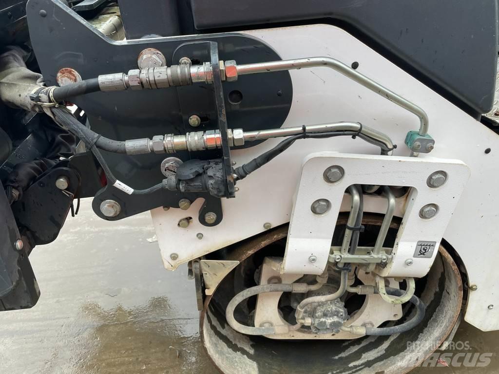 Bomag BW 100 AD-5 雙輪滾壓機