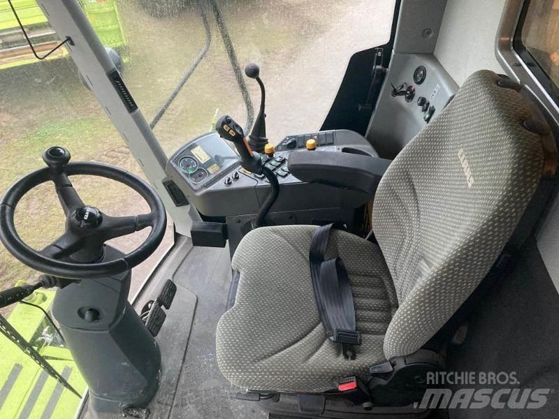 CLAAS AVERO 240 聯合收穫機