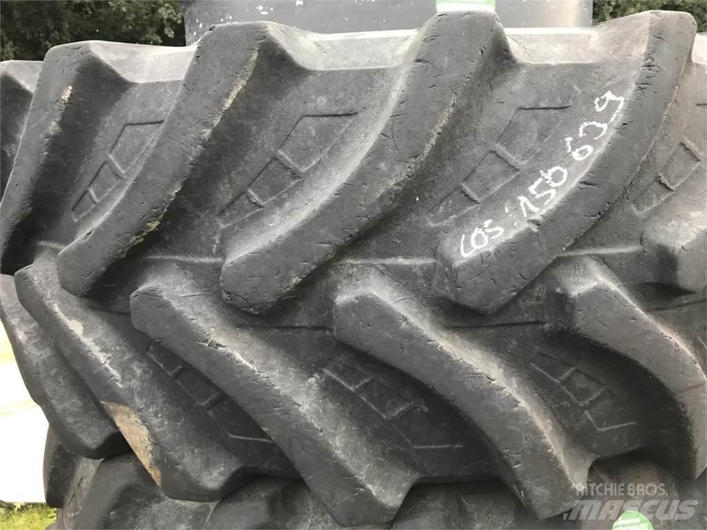Petlas 600/65R34 輪胎、車輪和輪圈