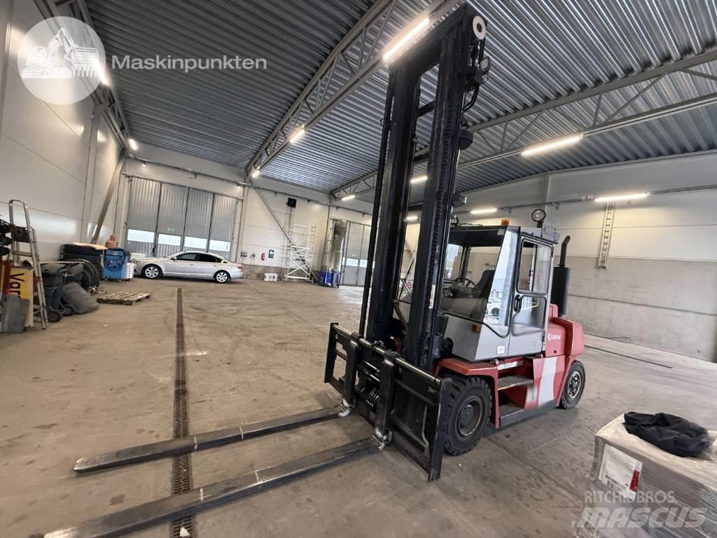 Kalmar DCE 80-6 柴油卡車