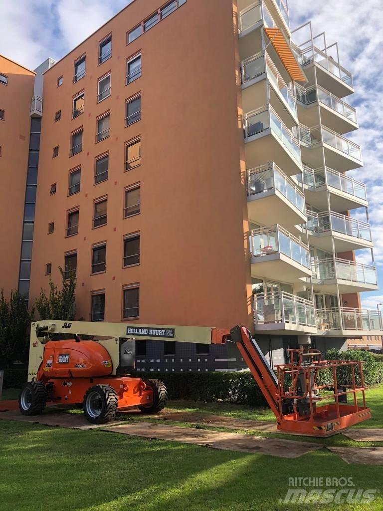 JLG 800 AJ 曲臂高空作業車