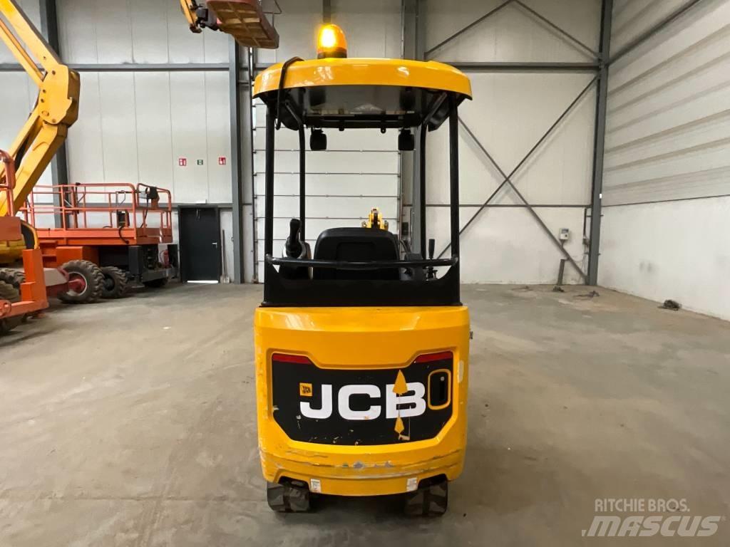 JCB 15 C-1 小型挖土機/掘鑿機<7t(小型挖掘機)