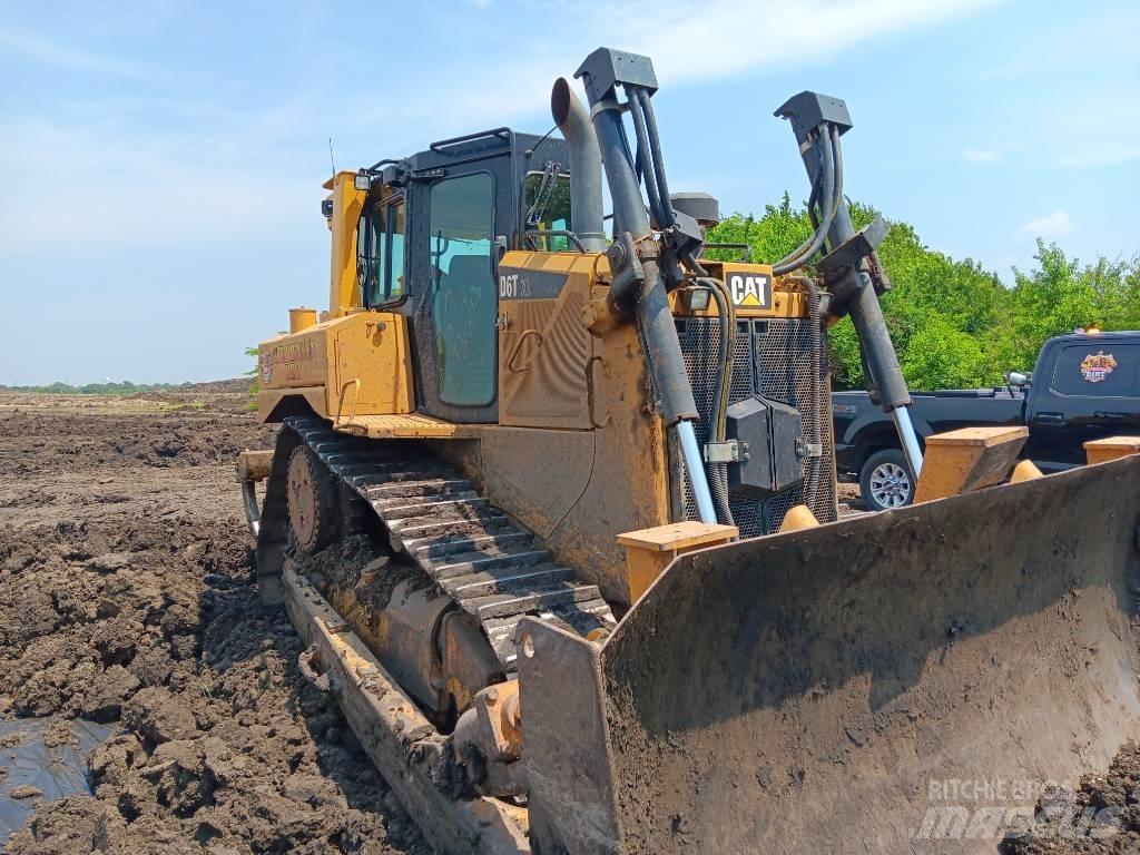 CAT D 6 T XL 履帶推土機