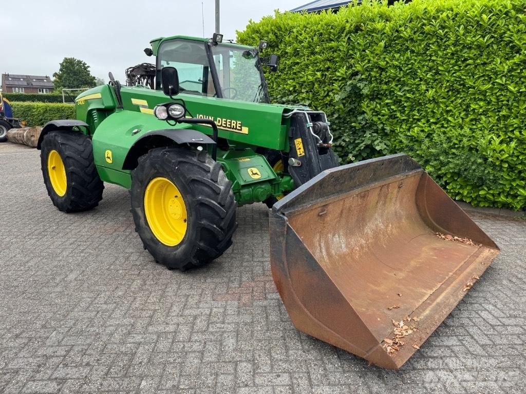 John Deere 3400 農業用伸縮臂裝載機