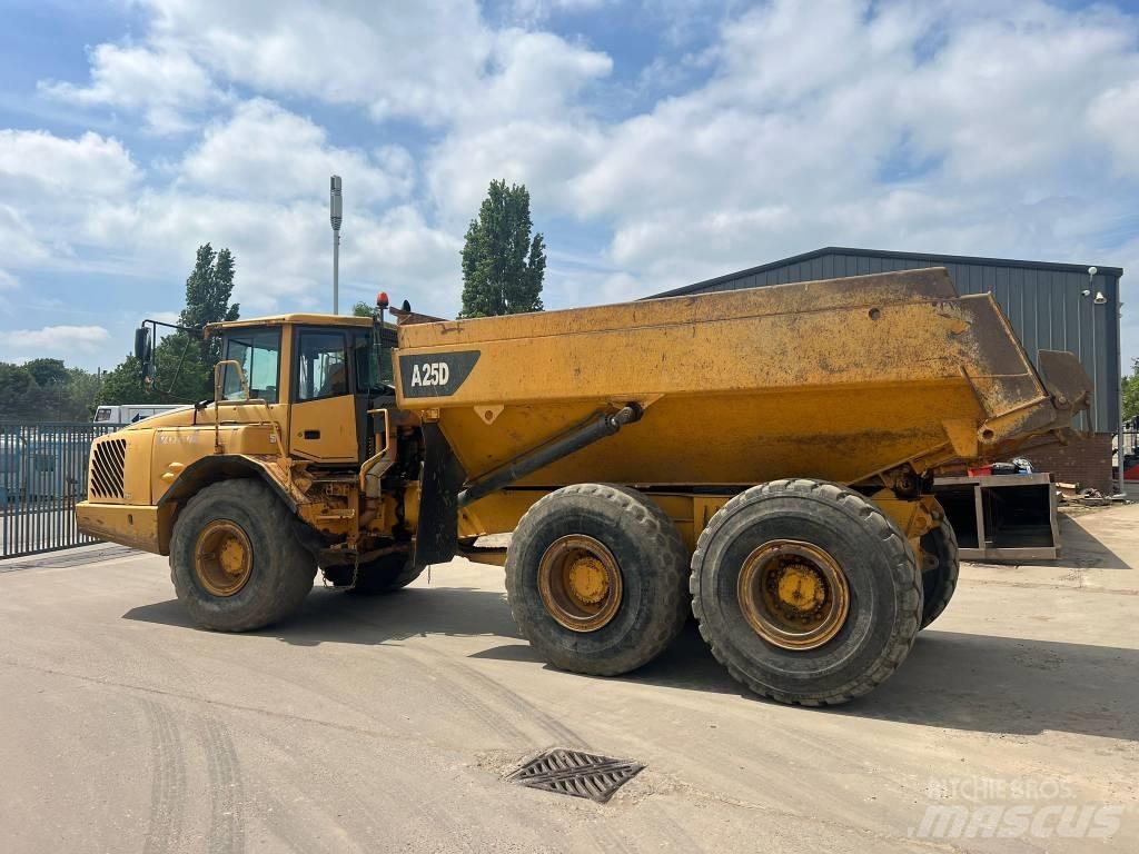 Volvo A 25 D 鉸接式起吊車