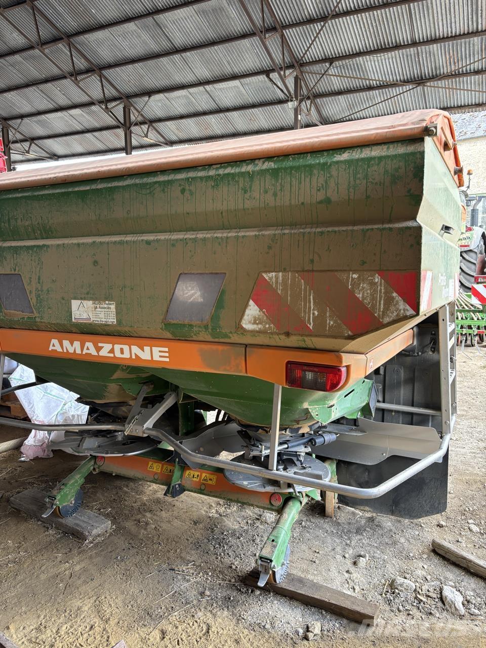 Amazone ZA TS 4200 肥料撒佈機