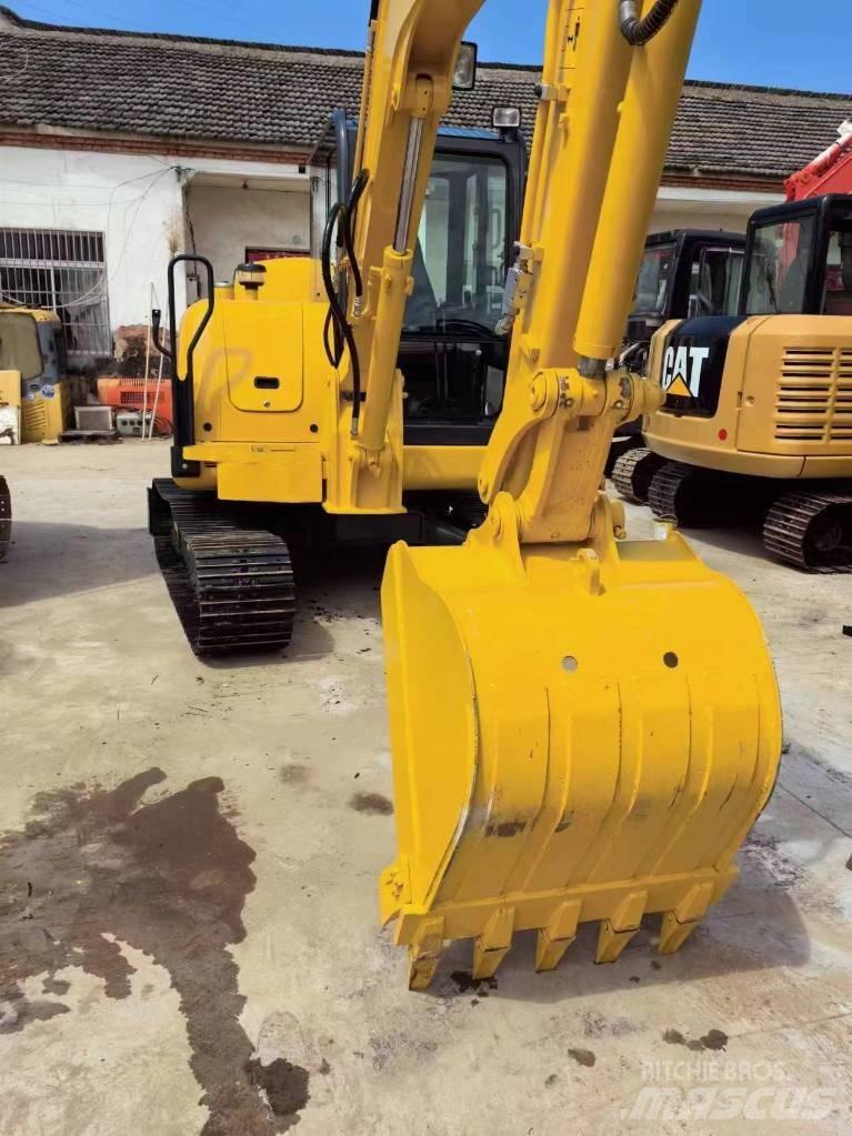 Komatsu PC 56 小型挖土機/掘鑿機<7t(小型挖掘機)