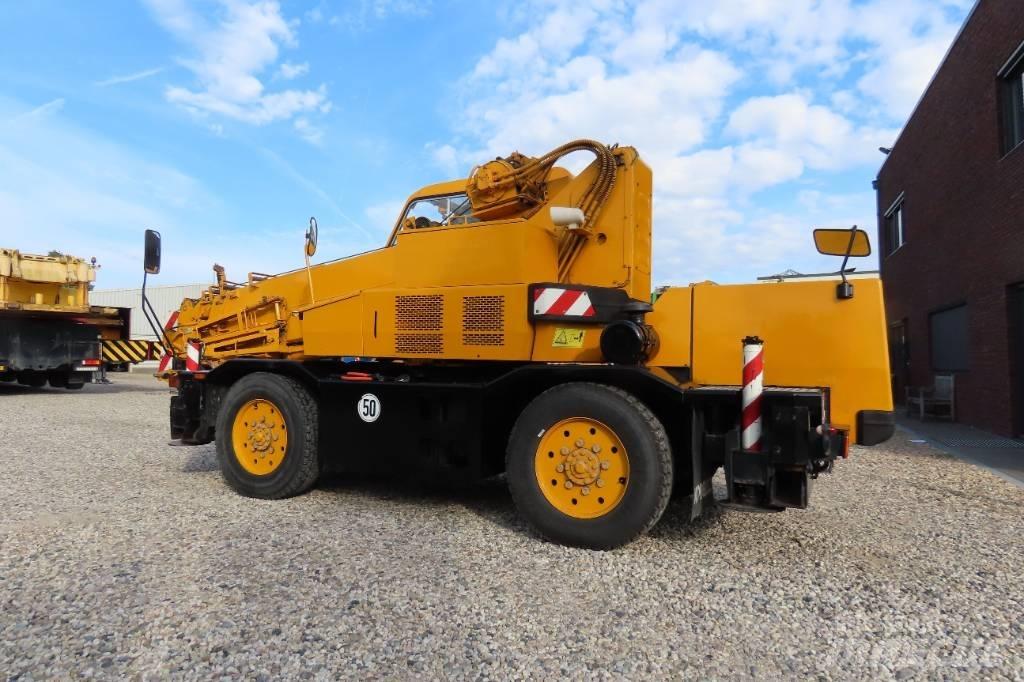 Kobelco RK 70 MZ 越野起重機