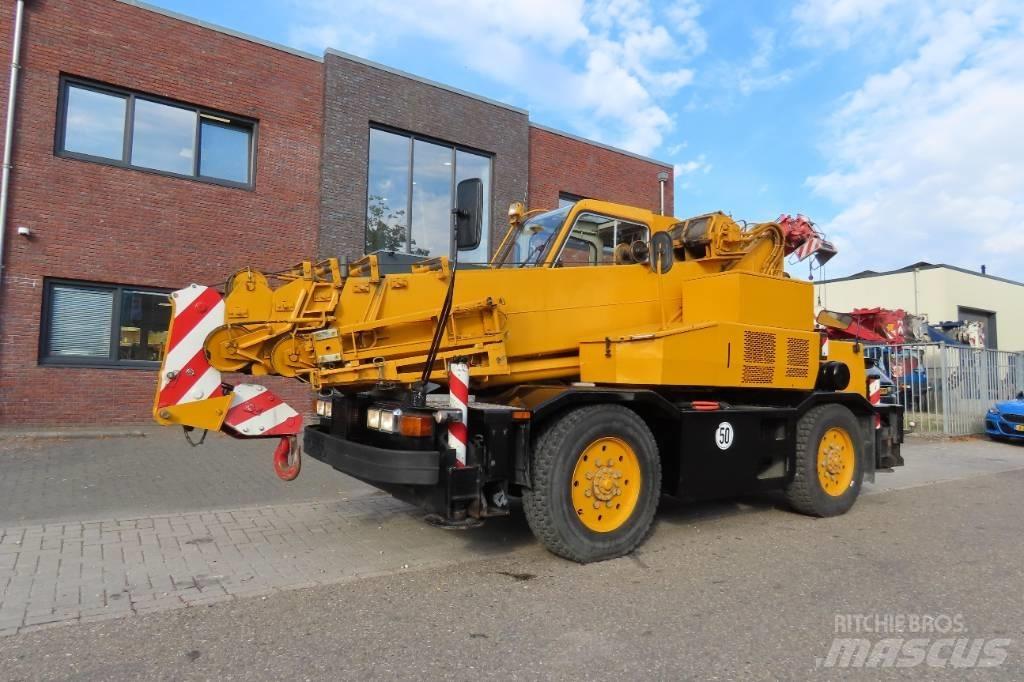 Kobelco RK 70 MZ 越野起重機