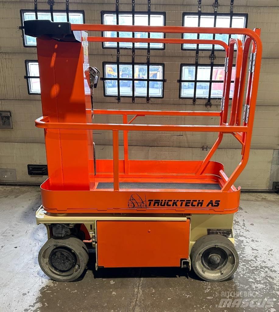 JLG 1230 ES 剪式升降機