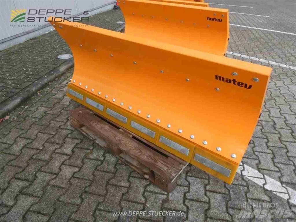 Matev SRM-SF 180 刮雪板和犁