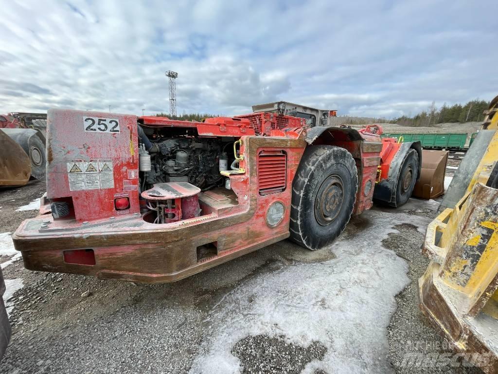 Sandvik LH 410 地下裝載機