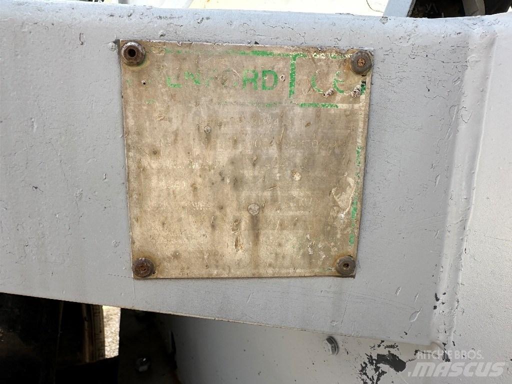 Benford TA6S 鉸接式起吊車