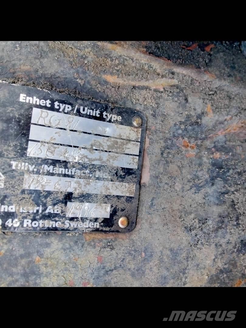 Rottne RG81 運送起重機