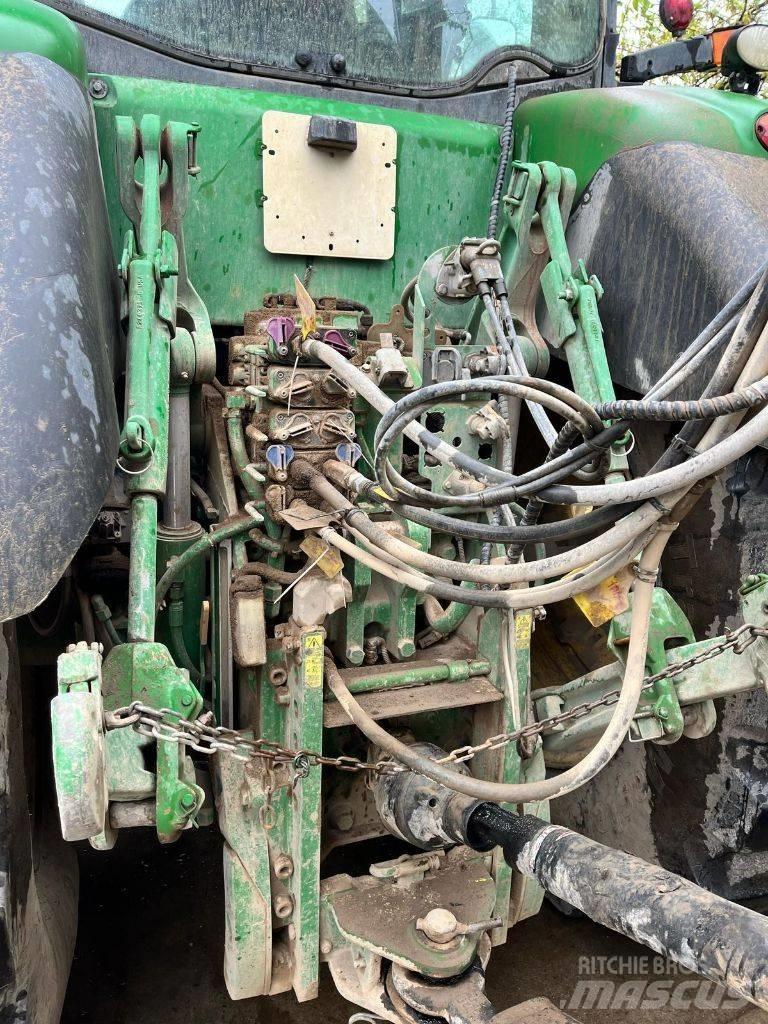 John Deere 7230 R 曳引機