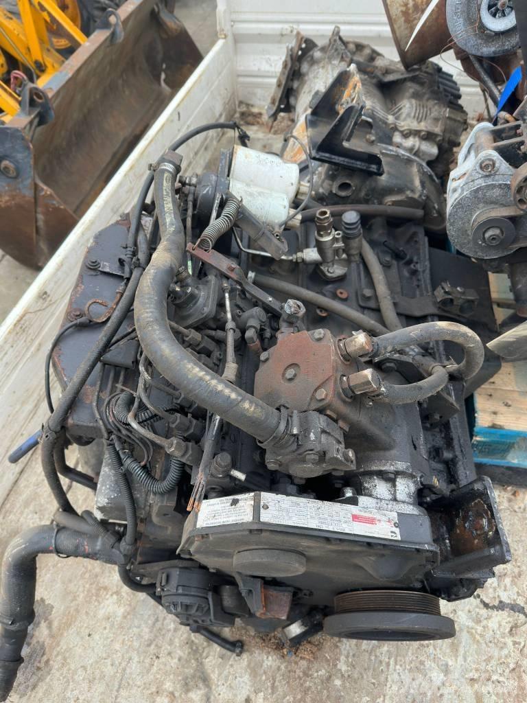 Cummins 359/5.9 引擎/發動機