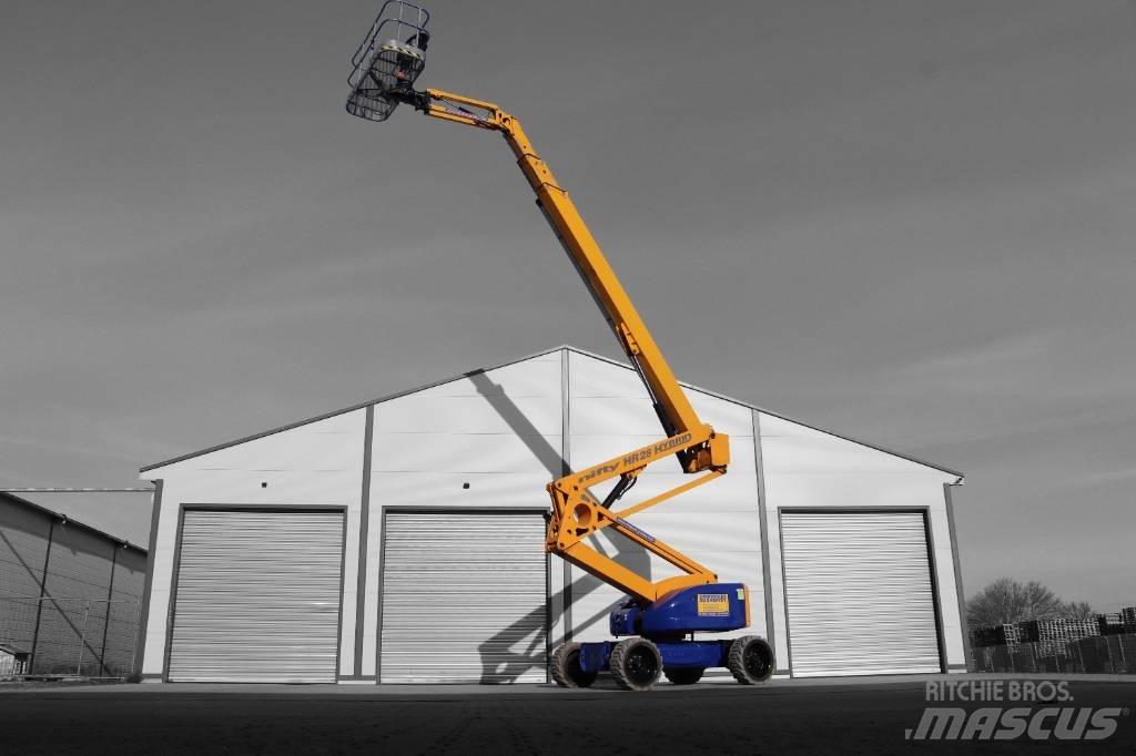 Niftylift HR28 Hy4x4 曲臂高空作業車