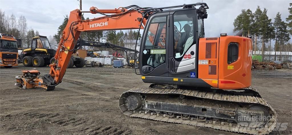Hitachi ZX135US-5B 履帶式 挖土機/掘鑿機/挖掘機