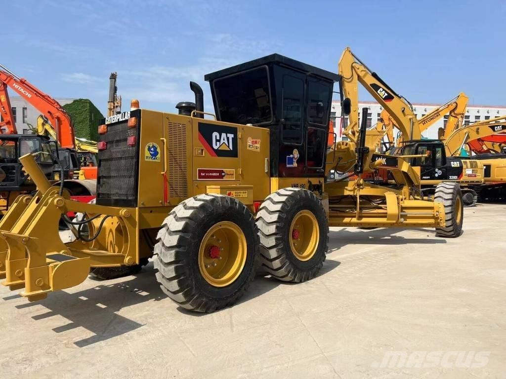 CAT 140 K 平土機
