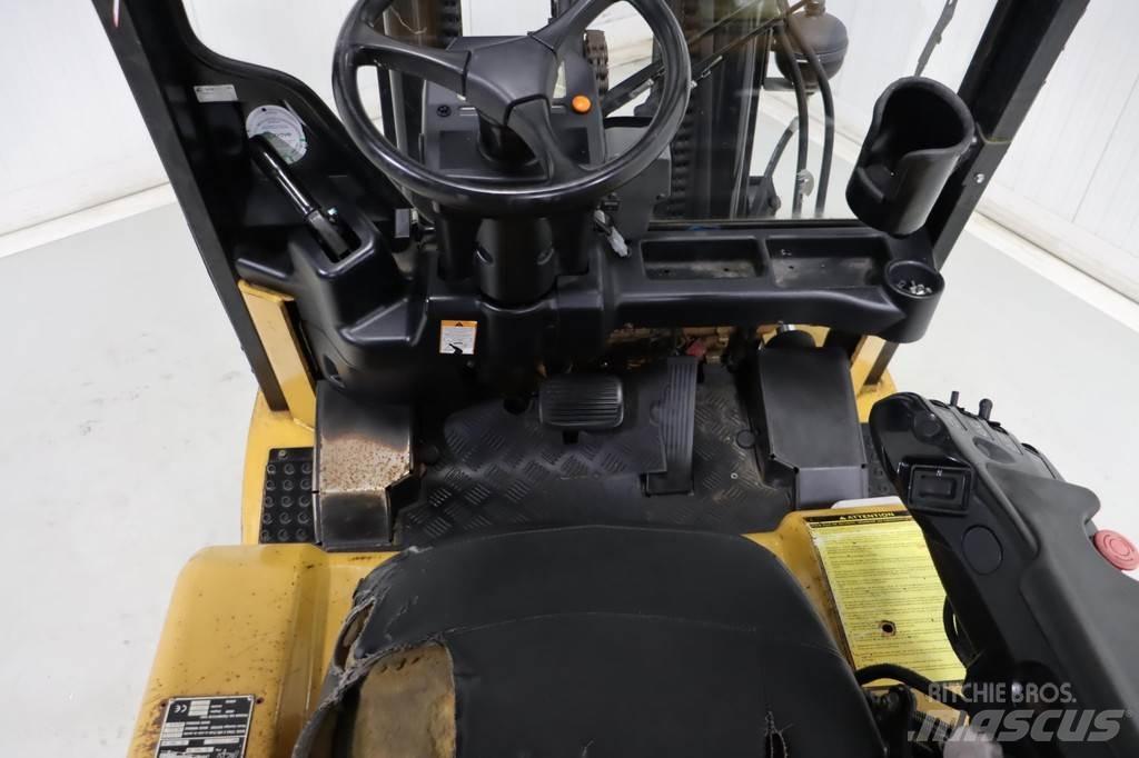 CAT EP35KPAC 電動堆高機