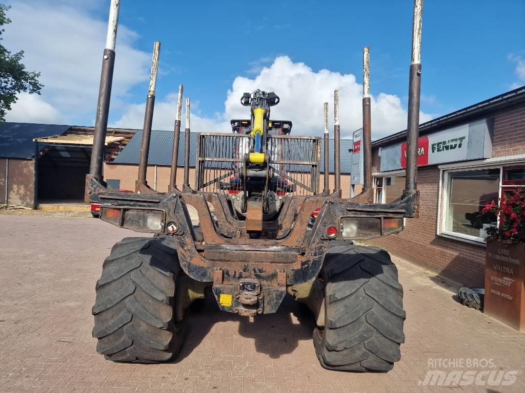 Komatsu 855 集運機