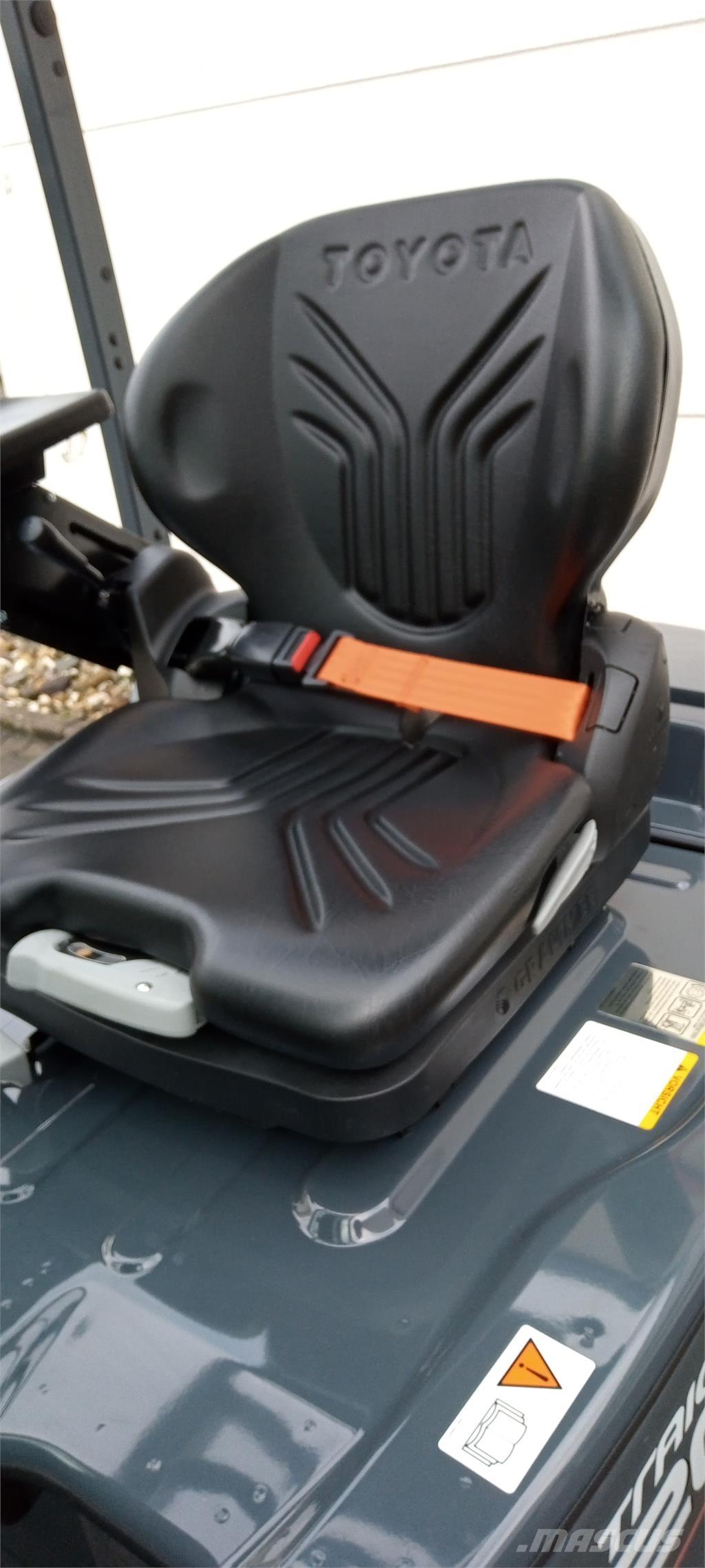 Toyota 8FBMK20T 電動堆高機