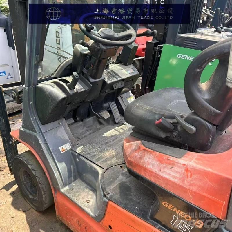Toyota 15 電動堆高機