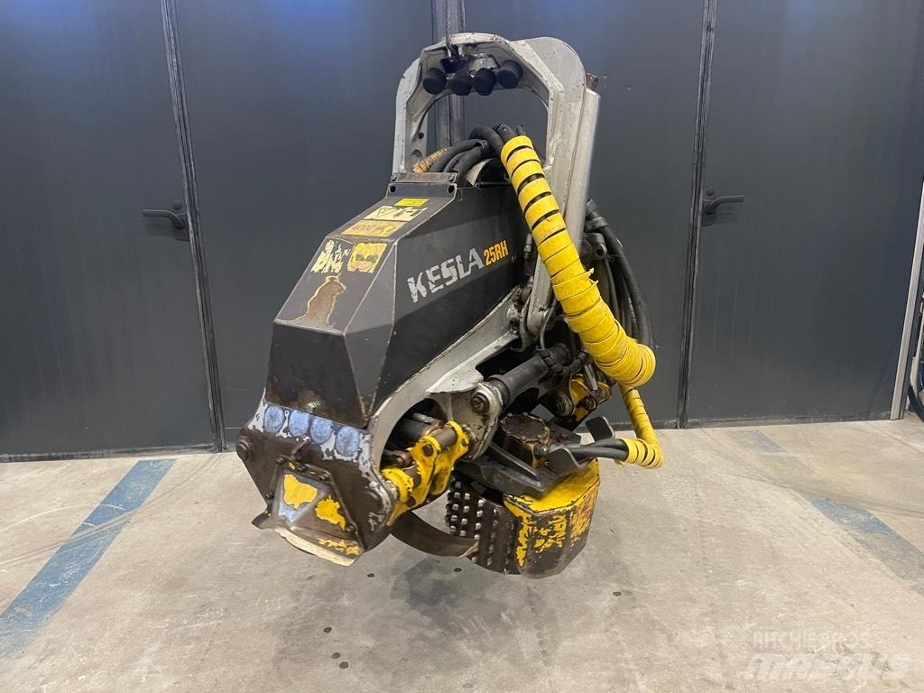 Kesla 25RH II 收穫機