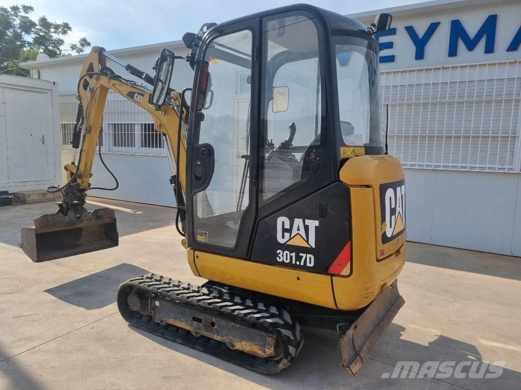 CAT 301.7 D 小型挖土機/掘鑿機<7t(小型挖掘機)