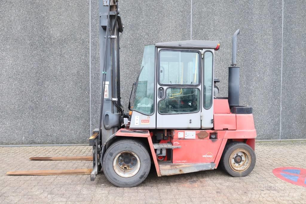 Kalmar DCD 55-6 H 柴油卡車