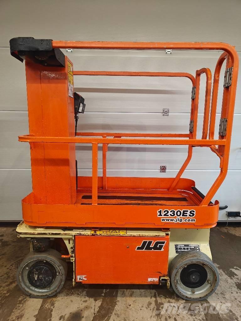 JLG 1230 ES 垂直升降工作台