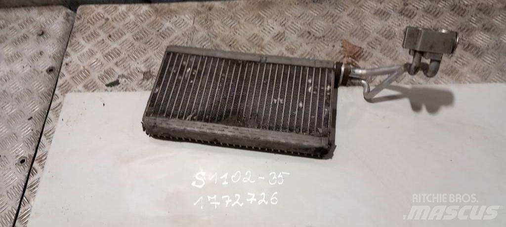 Scania R 420.     1772726 散熱器/水箱