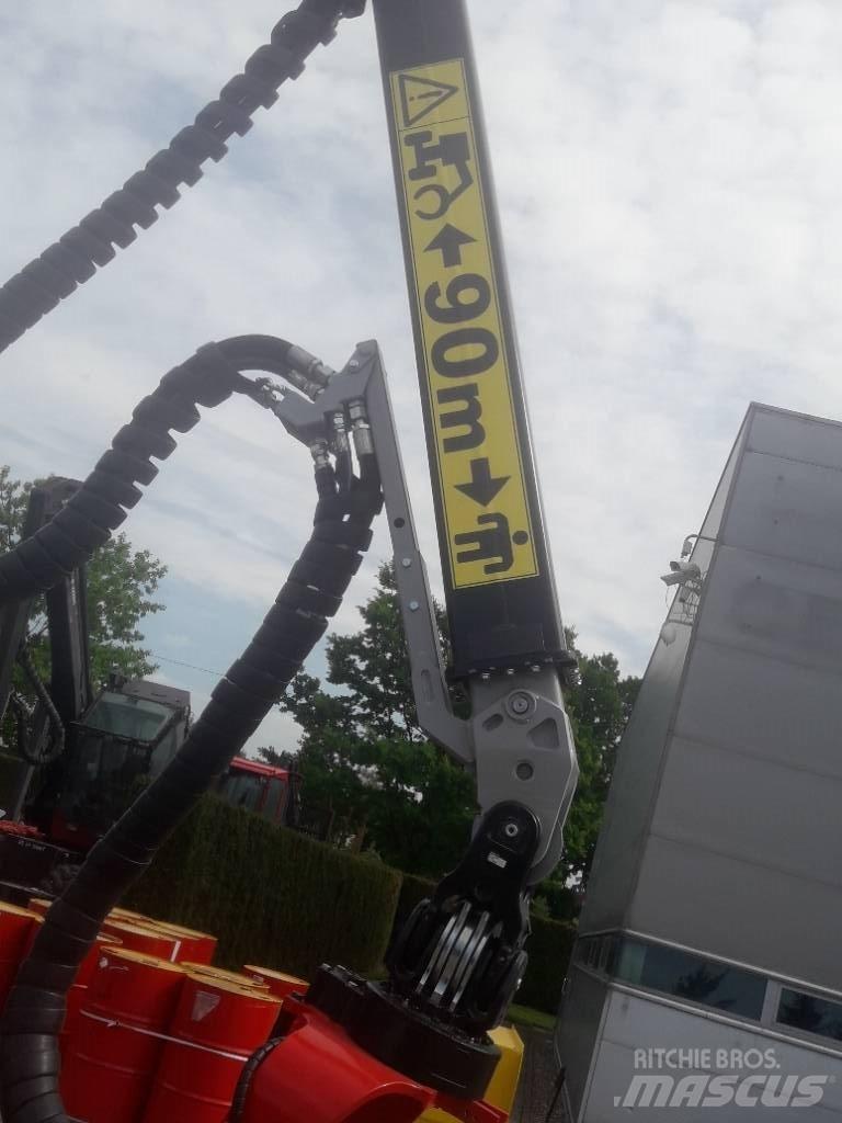 Komatsu 200H 收穫起重機