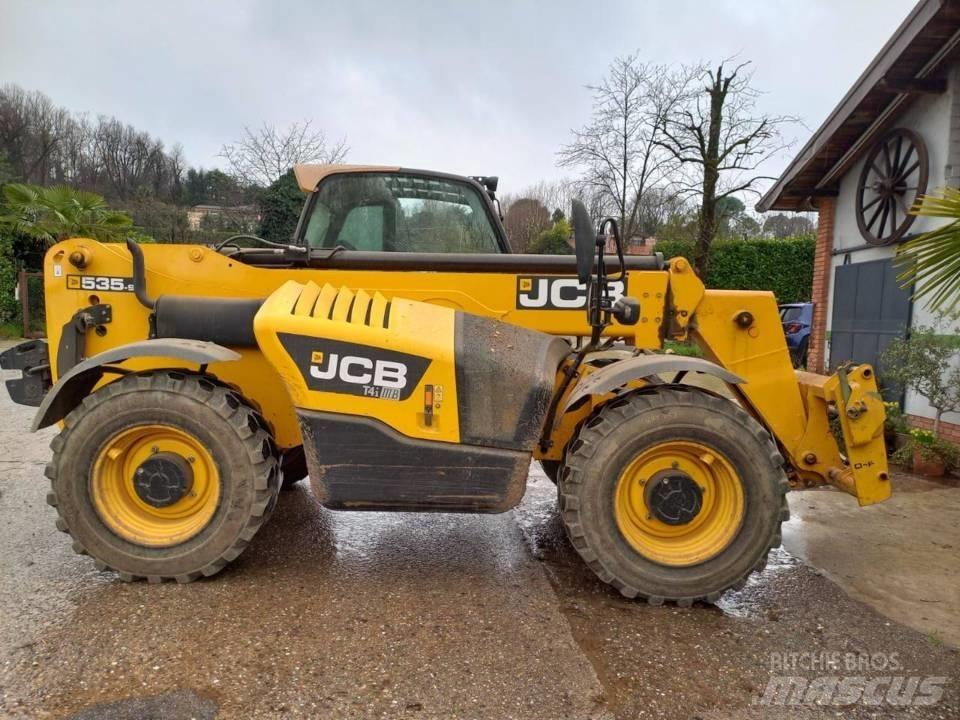 JCB 535-95 伸縮臂操作車