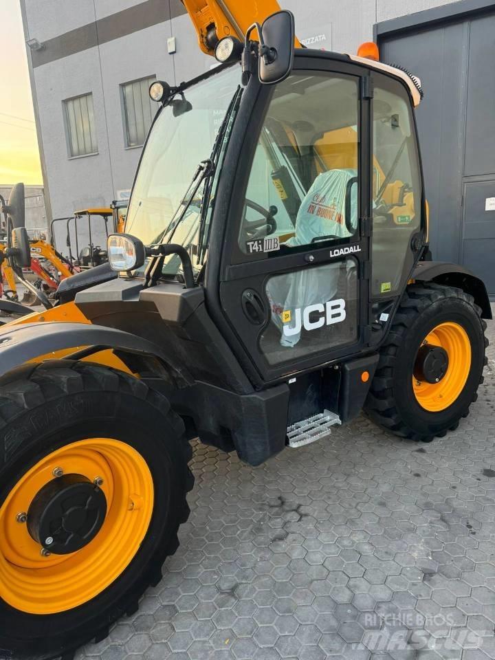 JCB 535-95 伸縮臂操作車