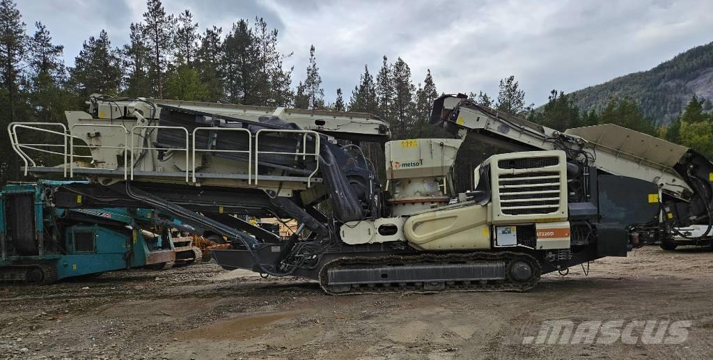 Metso LT 220 D 移動式壓碎機