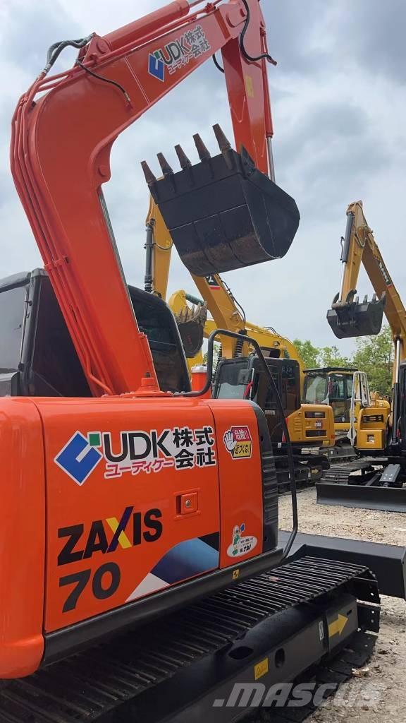 Hitachi ZX 70 小型挖土機/掘鑿機<7t(小型挖掘機)
