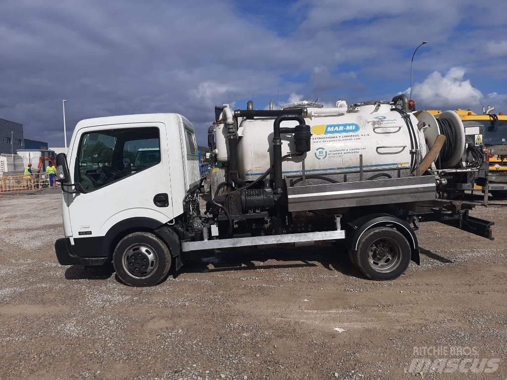 Nissan Cabstar E 組合/真空油槽車