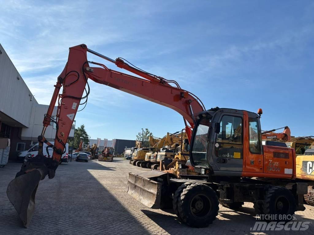 Hitachi ZX 130 W 旋轉式挖土機/掘鑿機/挖掘機