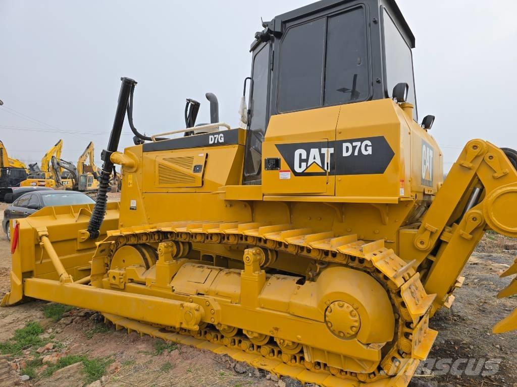 CAT D7G 履帶推土機