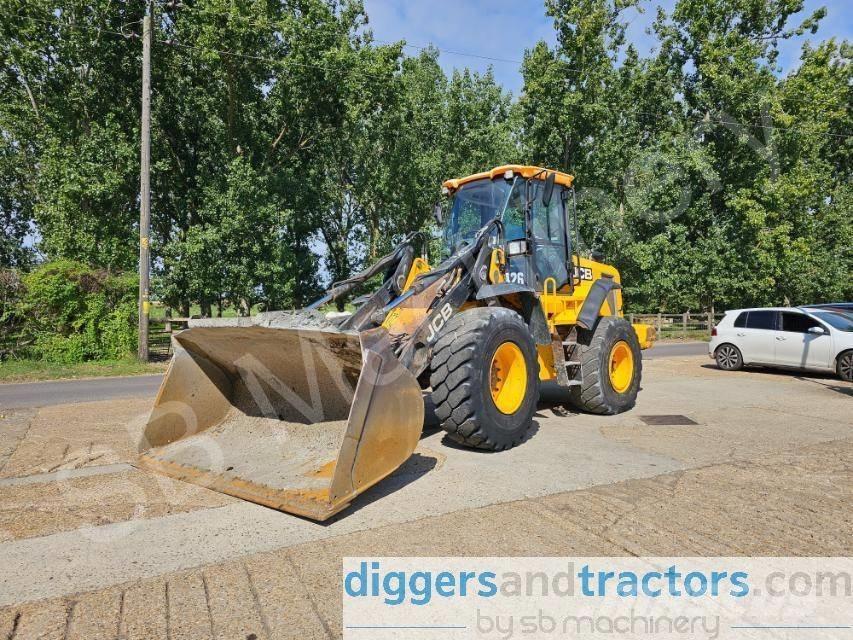 JCB 426 輪胎式裝載機
