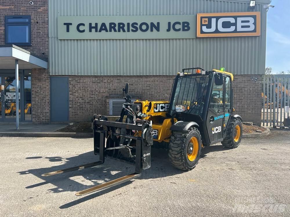 JCB 525-60 E-TECH 伸縮臂操作車