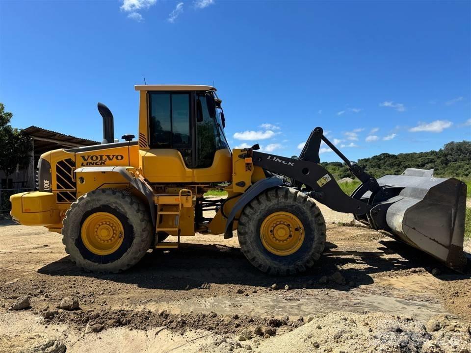 Volvo L 90 F 輪胎式裝載機