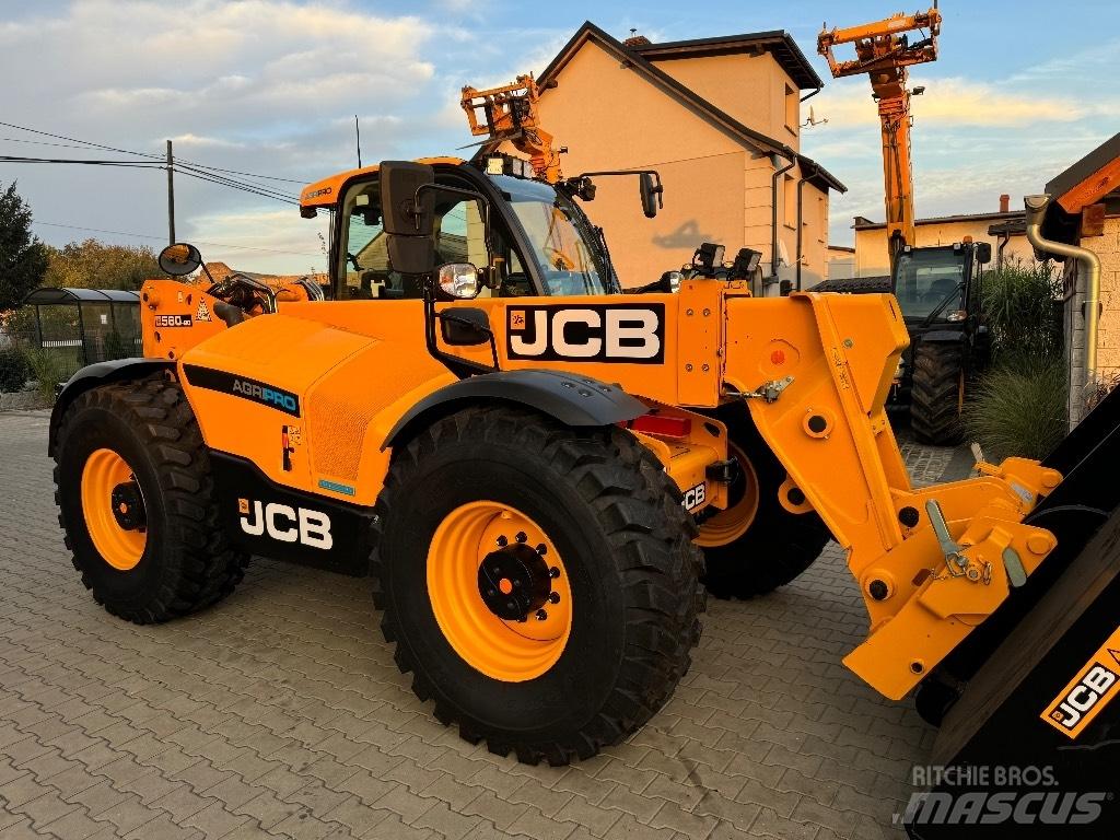 JCB 560-80 AGRI PRO 農業用伸縮臂裝載機