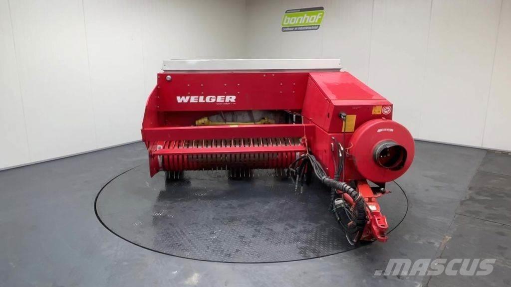 Welger AP 830 牧草收穫機