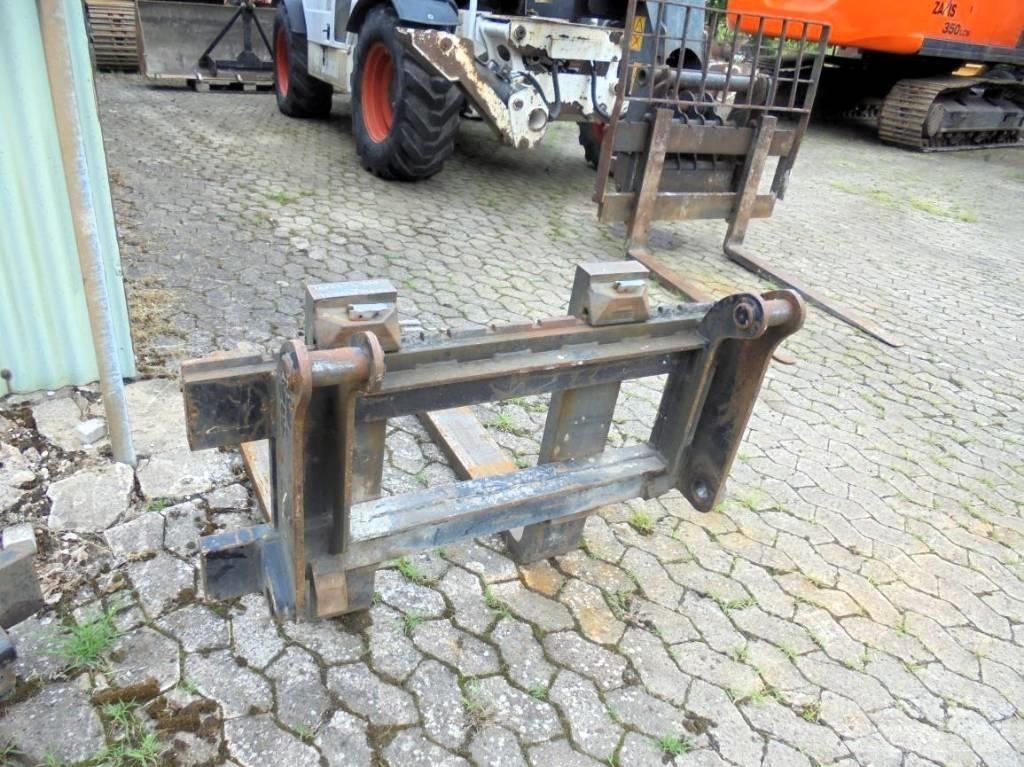 Terex TL 100 輪胎式裝載機