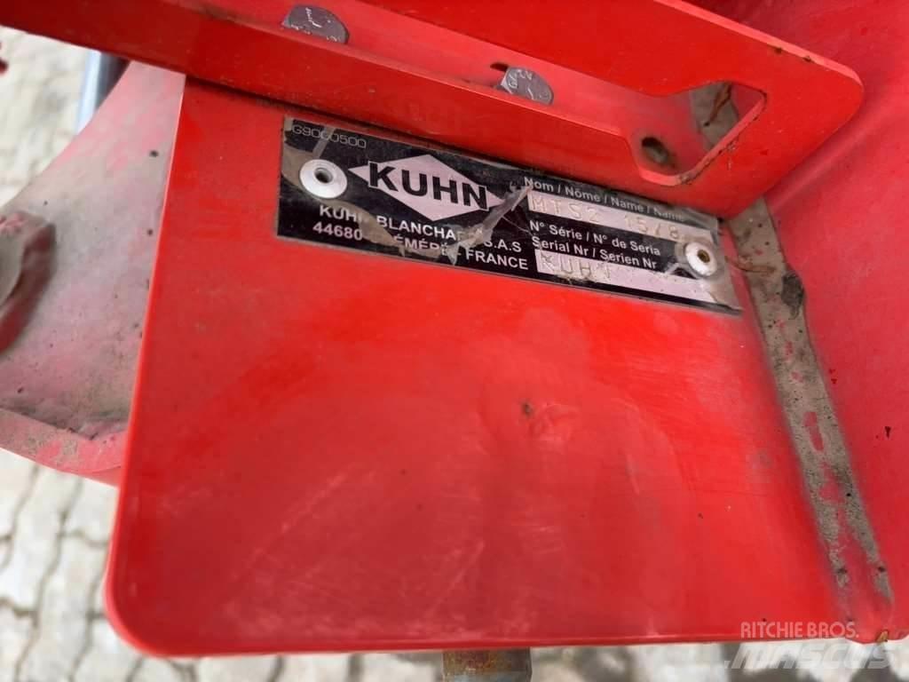 Kuhn Deltis 1302 牽引式噴霧機