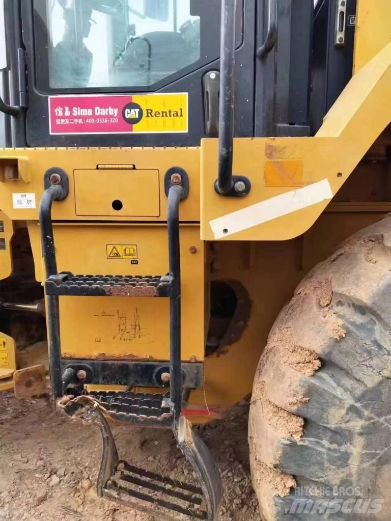 CAT 950GC 輪胎式裝載機