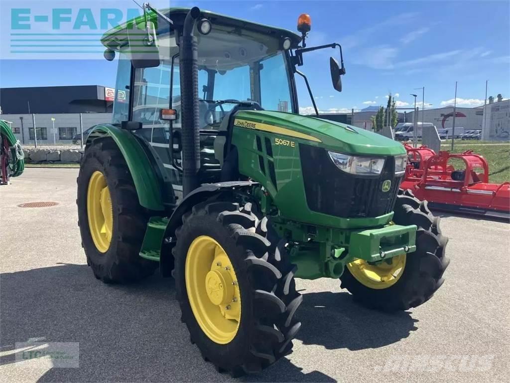 John Deere 5067e 曳引機